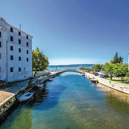 Apartment Cozy In With Wifi Crikvenica